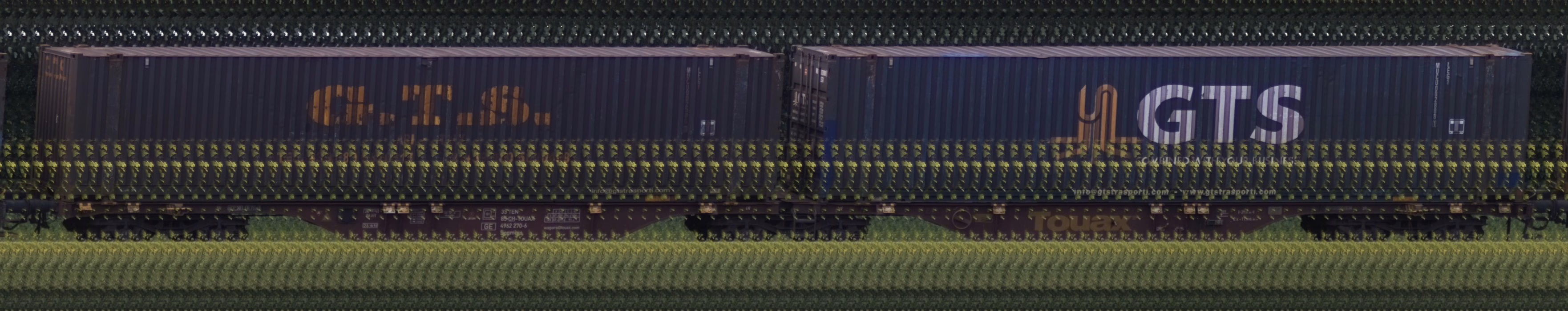 There should be a train photo here :'(