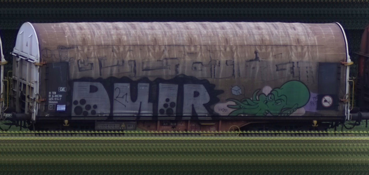 There should be a train photo here :'(