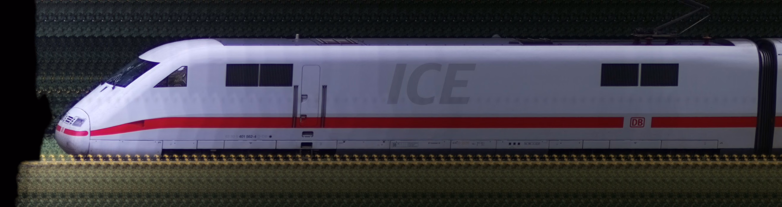 There should be a train photo here :'(