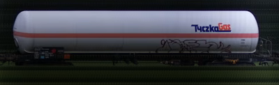 There should be a train photo here :'(