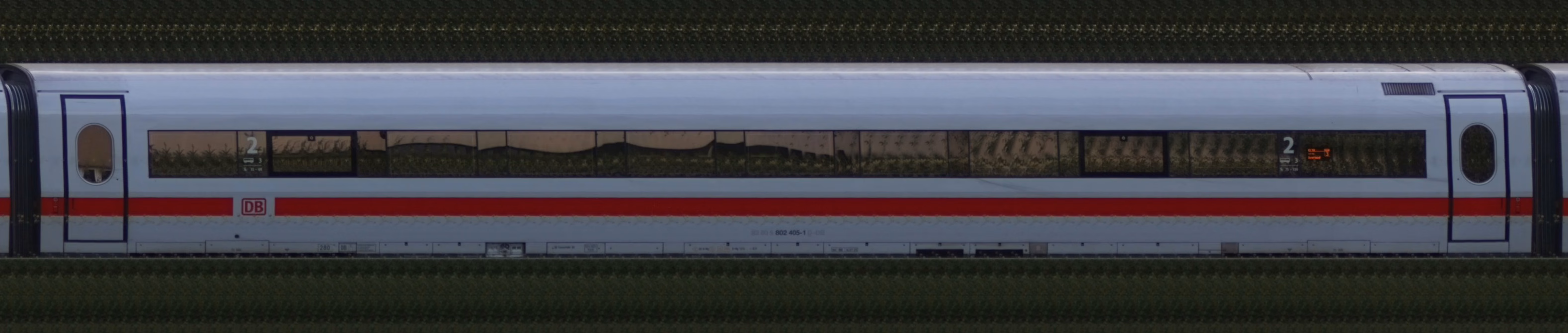 There should be a train photo here :'(
