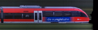 There should be a train photo here :'(