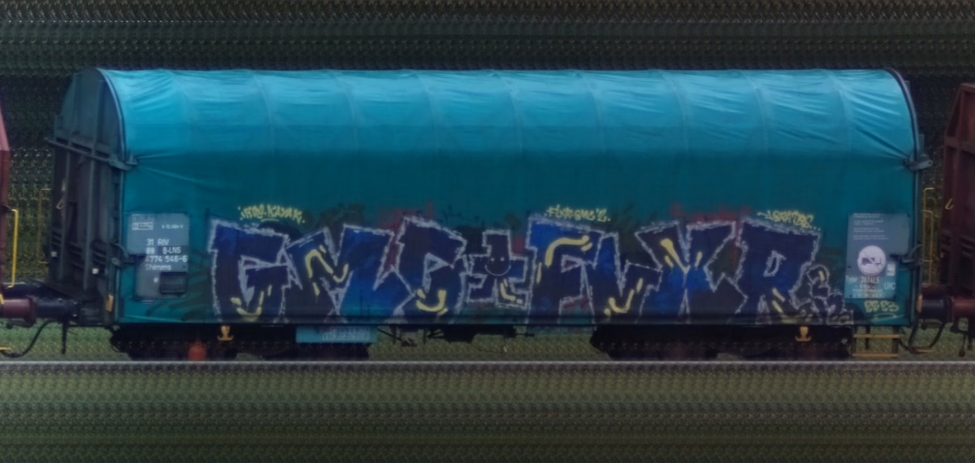 There should be a train photo here :'(