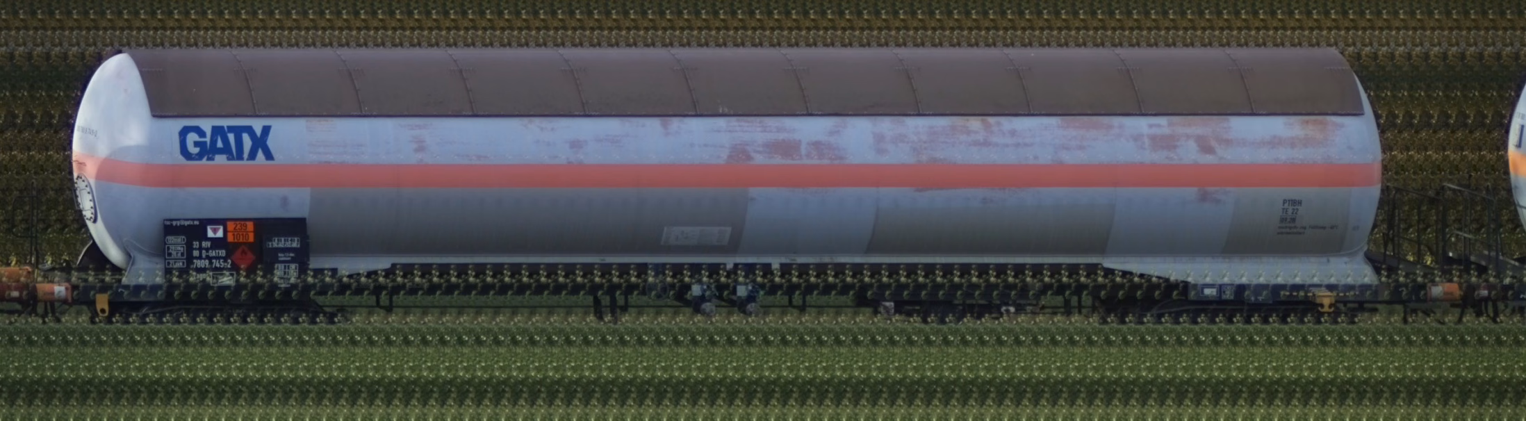 There should be a train photo here :'(