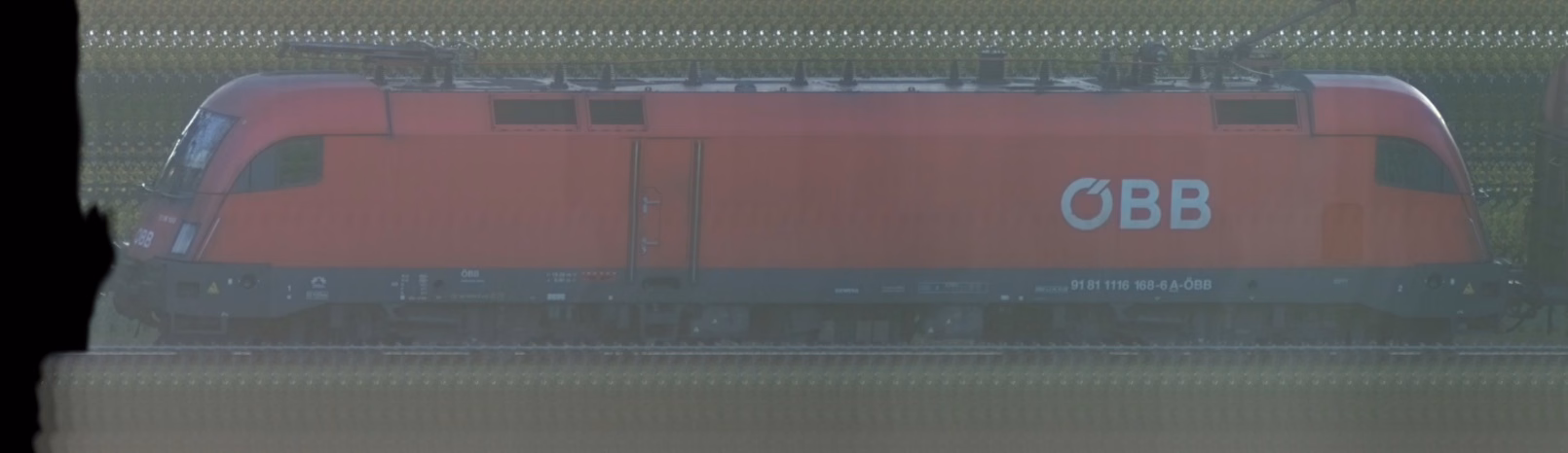 There should be a train photo here :'(