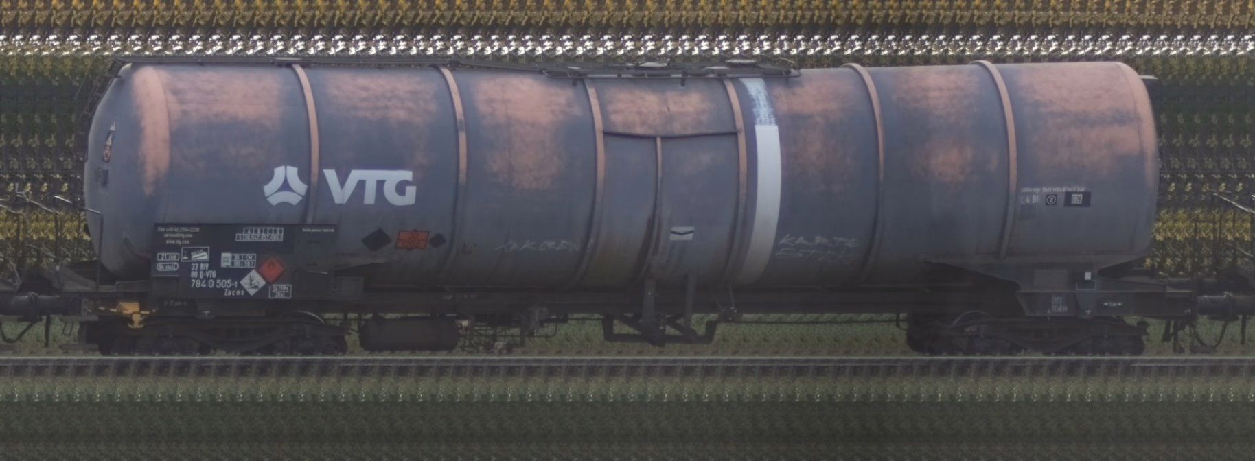 There should be a train photo here :'(