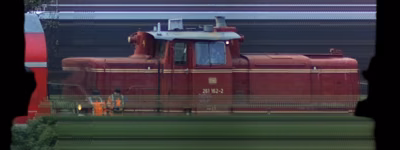 There should be a train photo here :'(