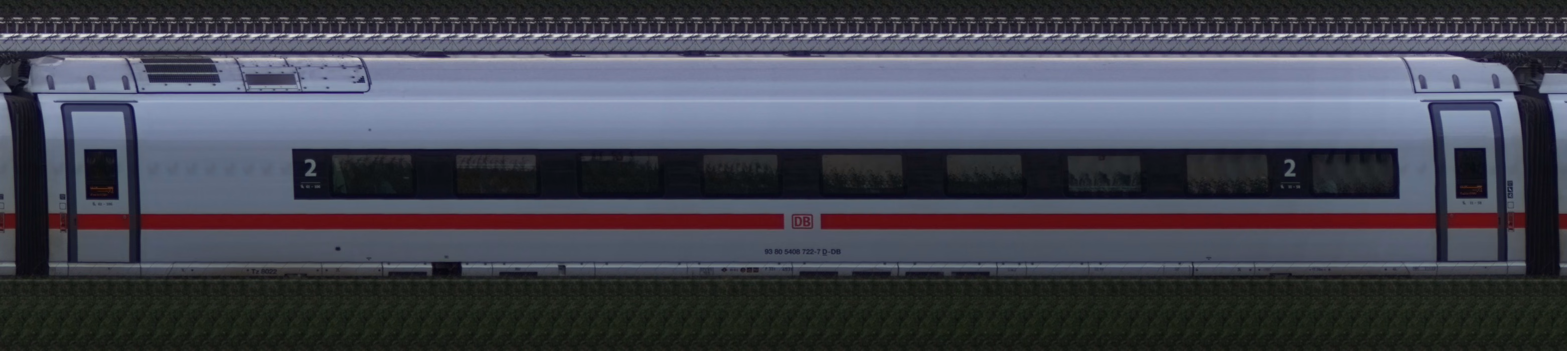 There should be a train photo here :'(