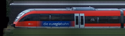 There should be a train photo here :'(