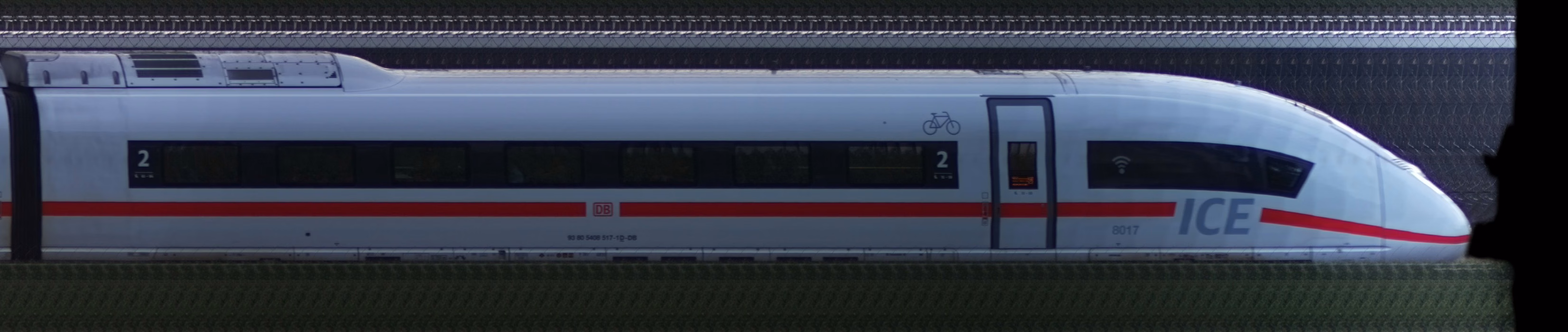 There should be a train photo here :'(