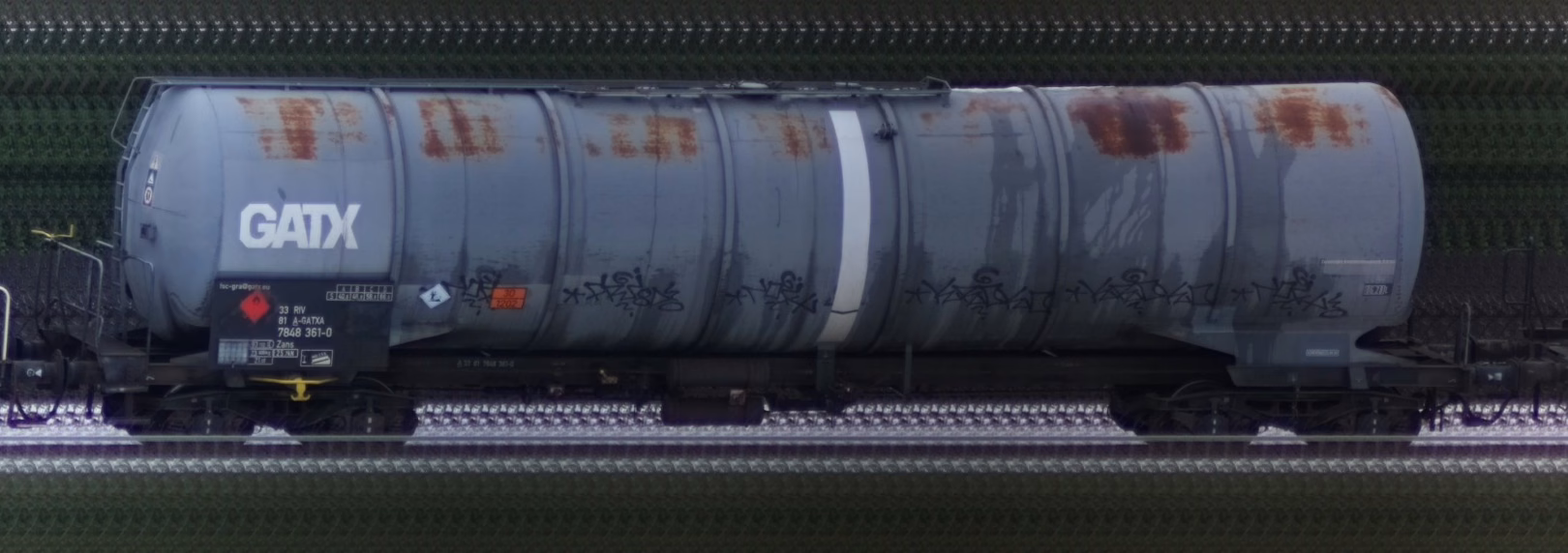 There should be a train photo here :'(