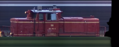 There should be a train photo here :'(