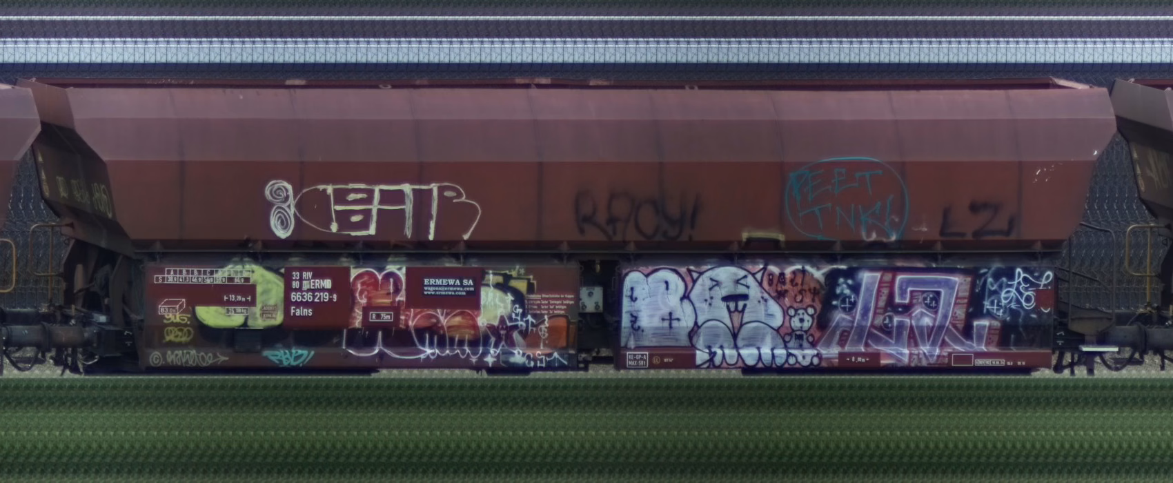 There should be a train photo here :'(