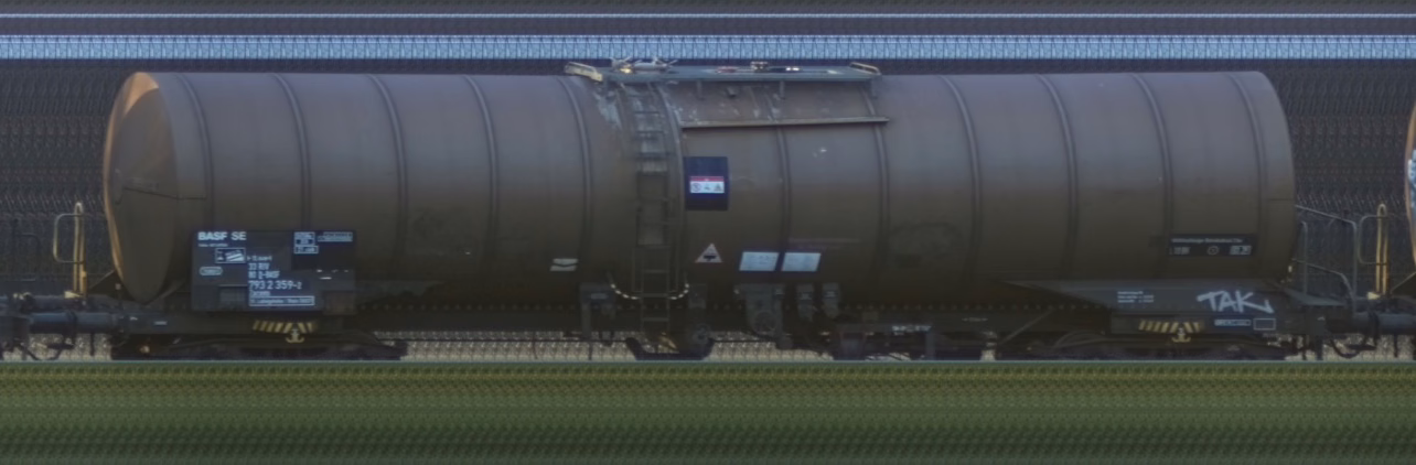 There should be a train photo here :'(