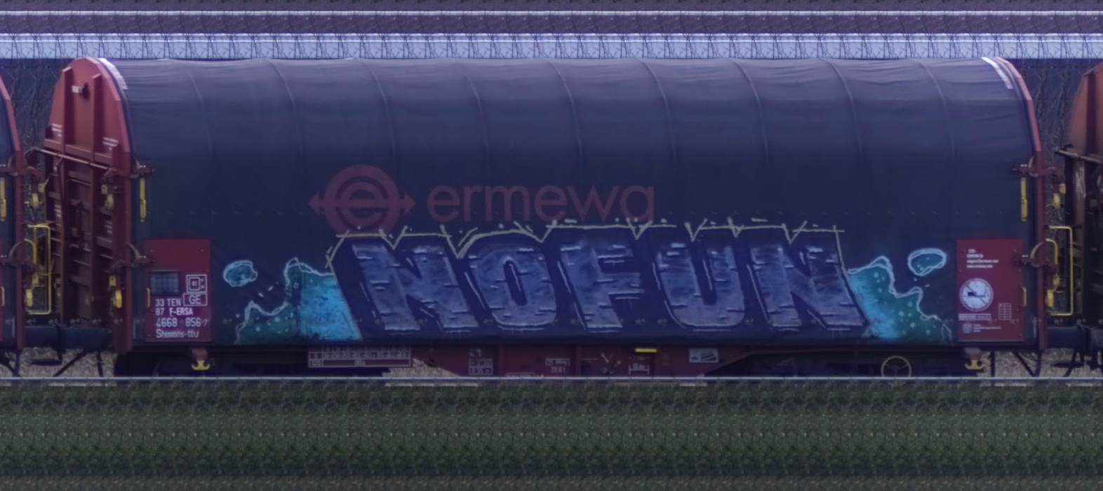 There should be a train photo here :'(
