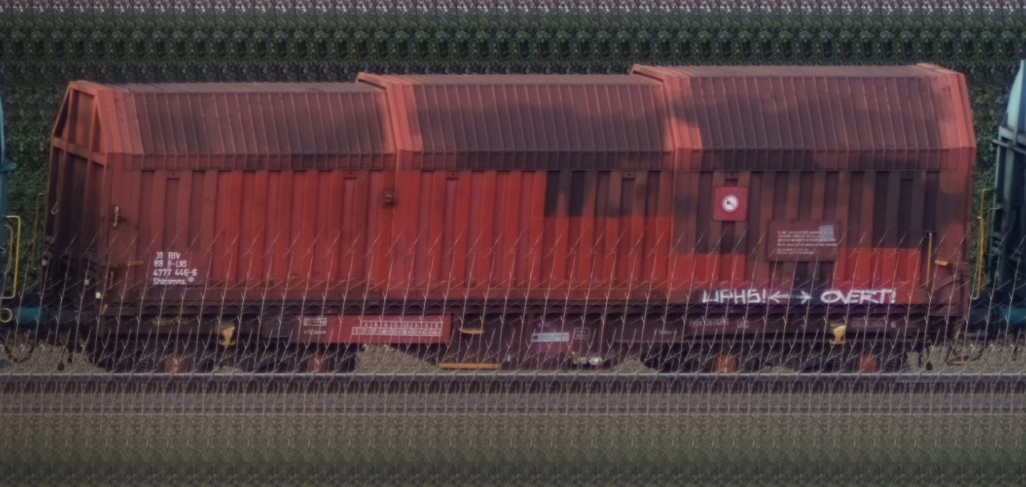 There should be a train photo here :'(