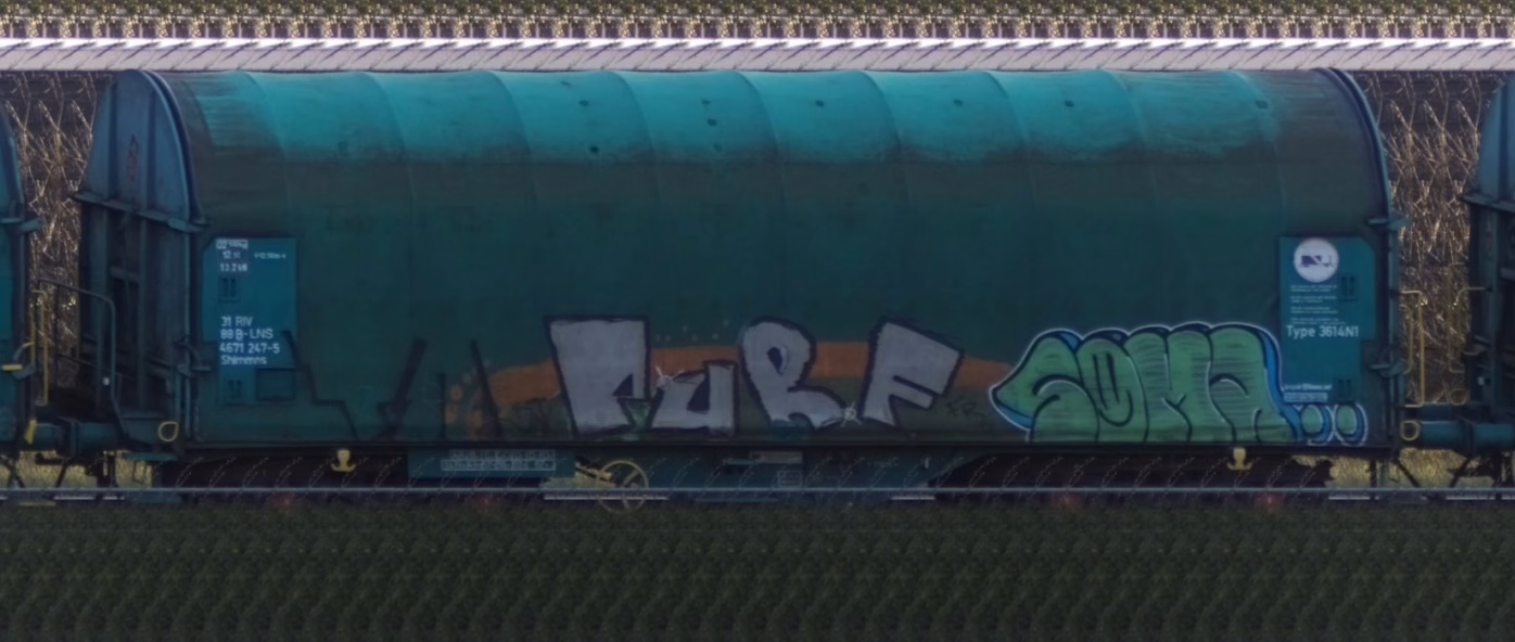There should be a train photo here :'(