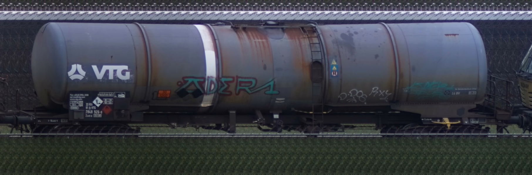 There should be a train photo here :'(