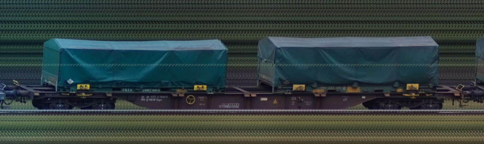 There should be a train photo here :'(