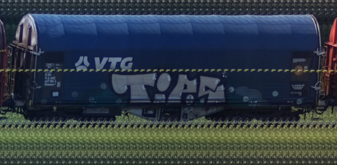 There should be a train photo here :'(
