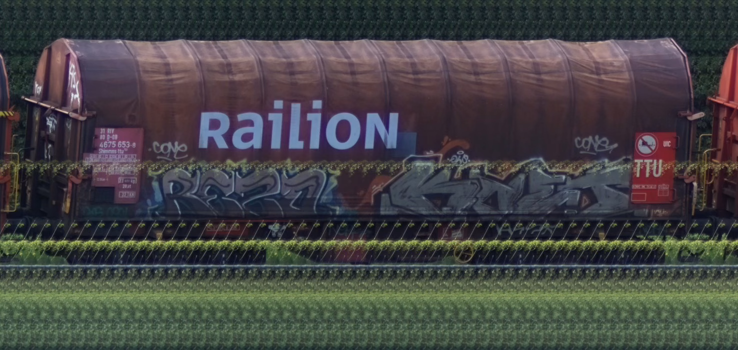 There should be a train photo here :'(