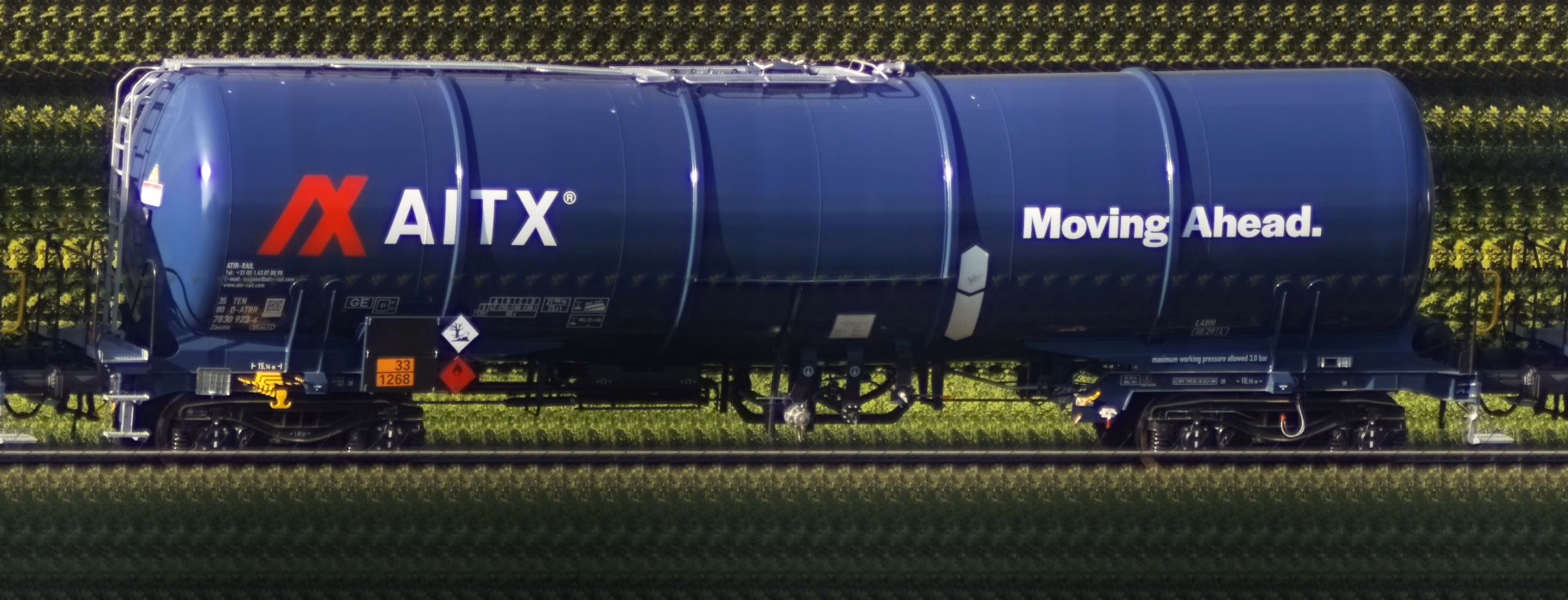 There should be a train photo here :'(
