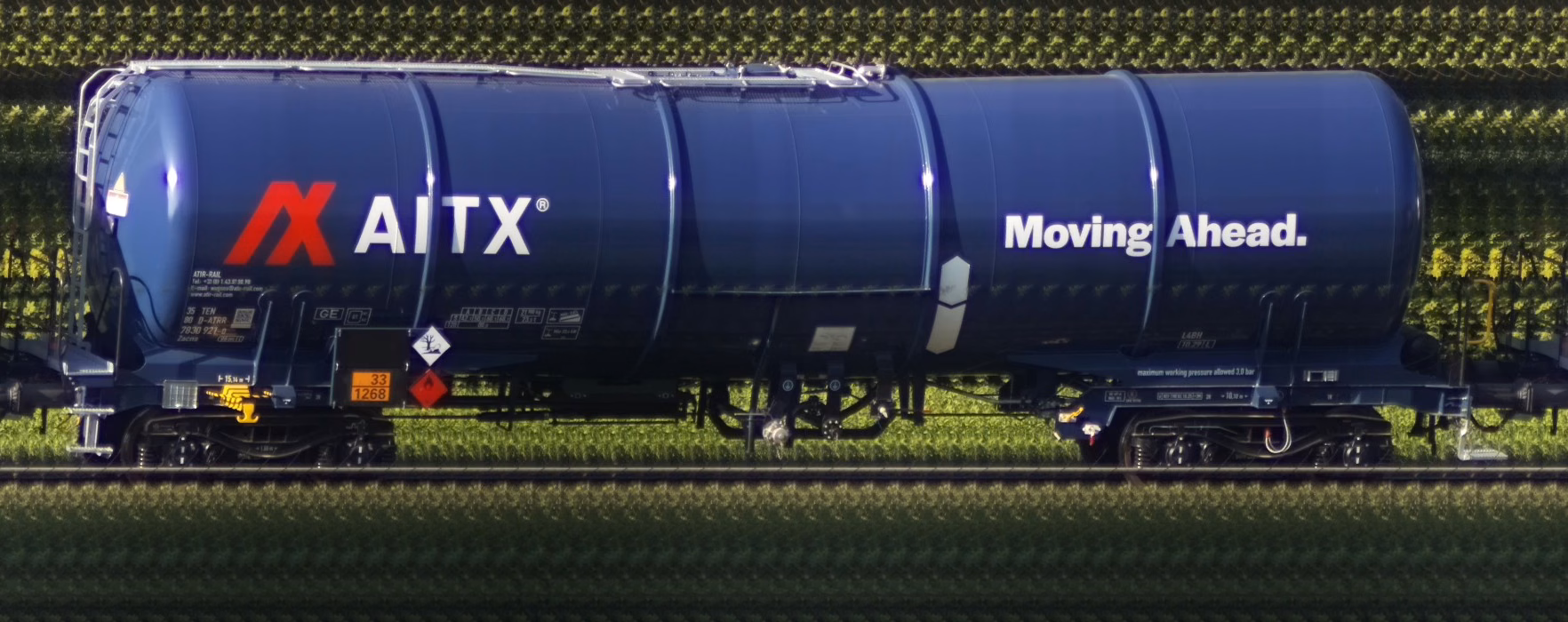 There should be a train photo here :'(