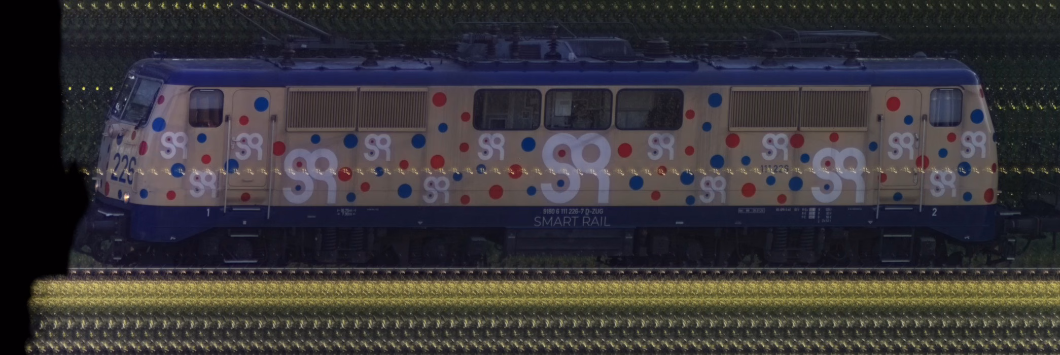 There should be a train photo here :'(