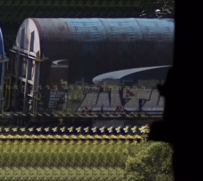 There should be a train photo here :'(