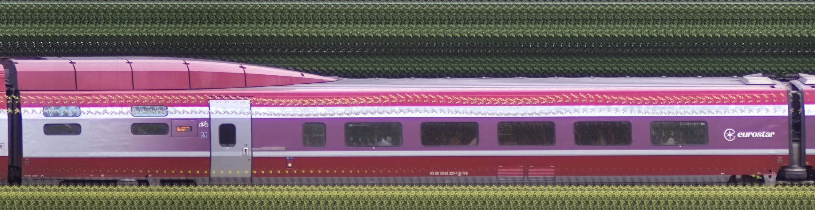 There should be a train photo here :'(