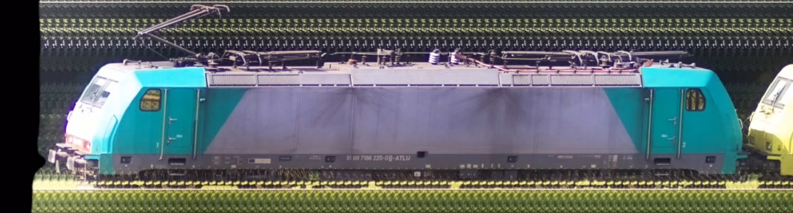 There should be a train photo here :'(