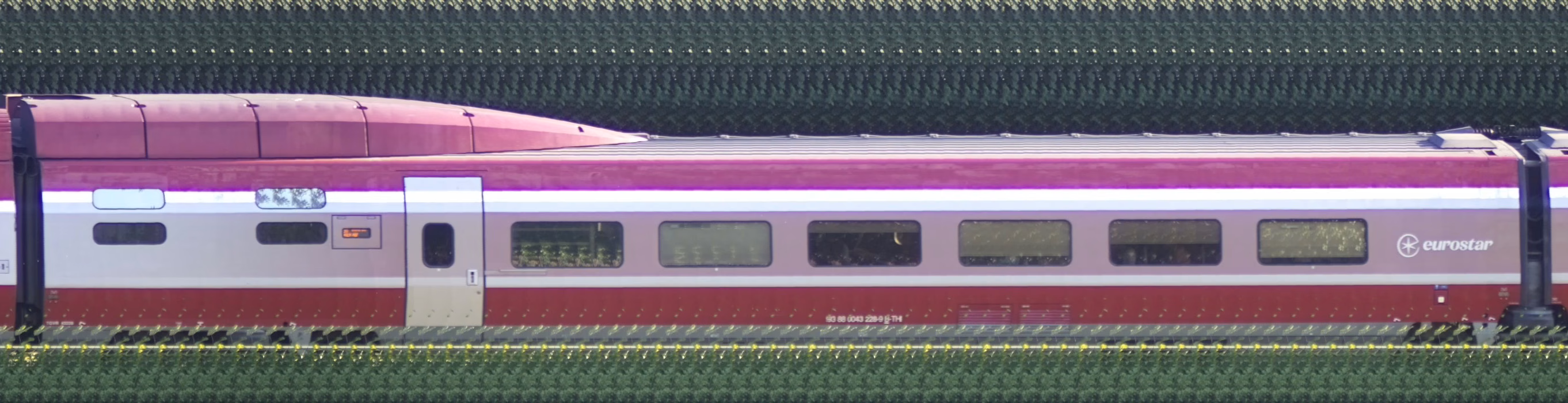 There should be a train photo here :'(