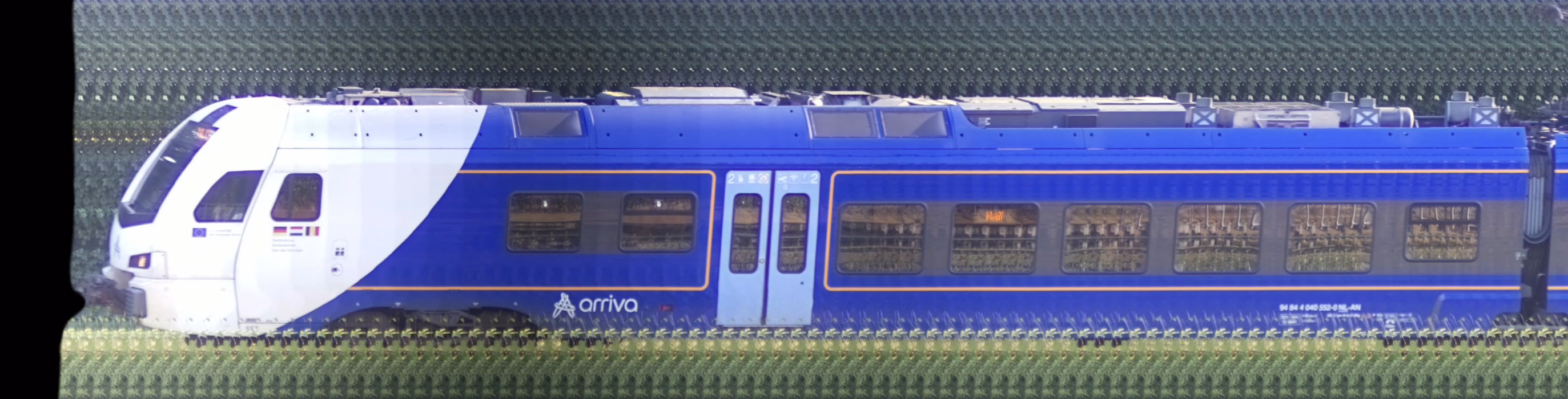 There should be a train photo here :'(