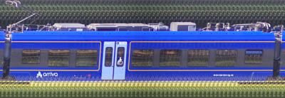 There should be a train photo here :'(