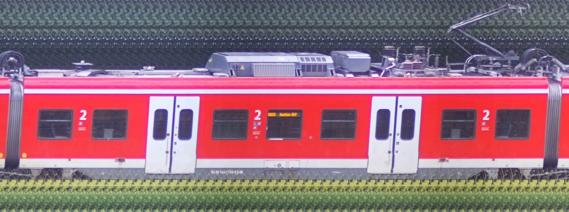 There should be a train photo here :'(