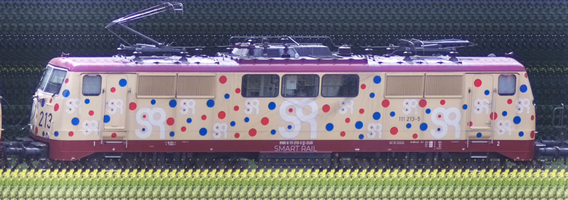 There should be a train photo here :'(
