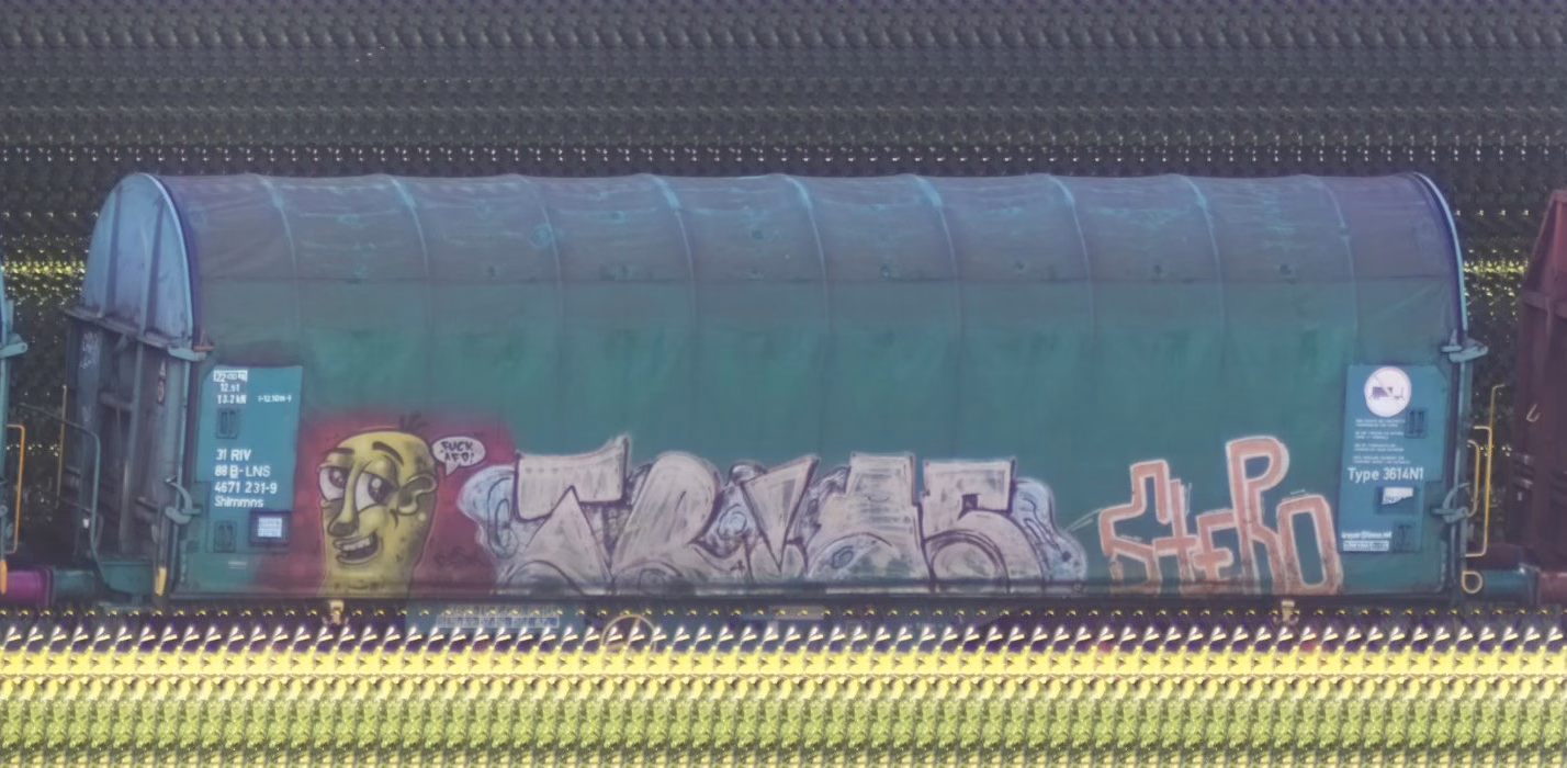 There should be a train photo here :'(