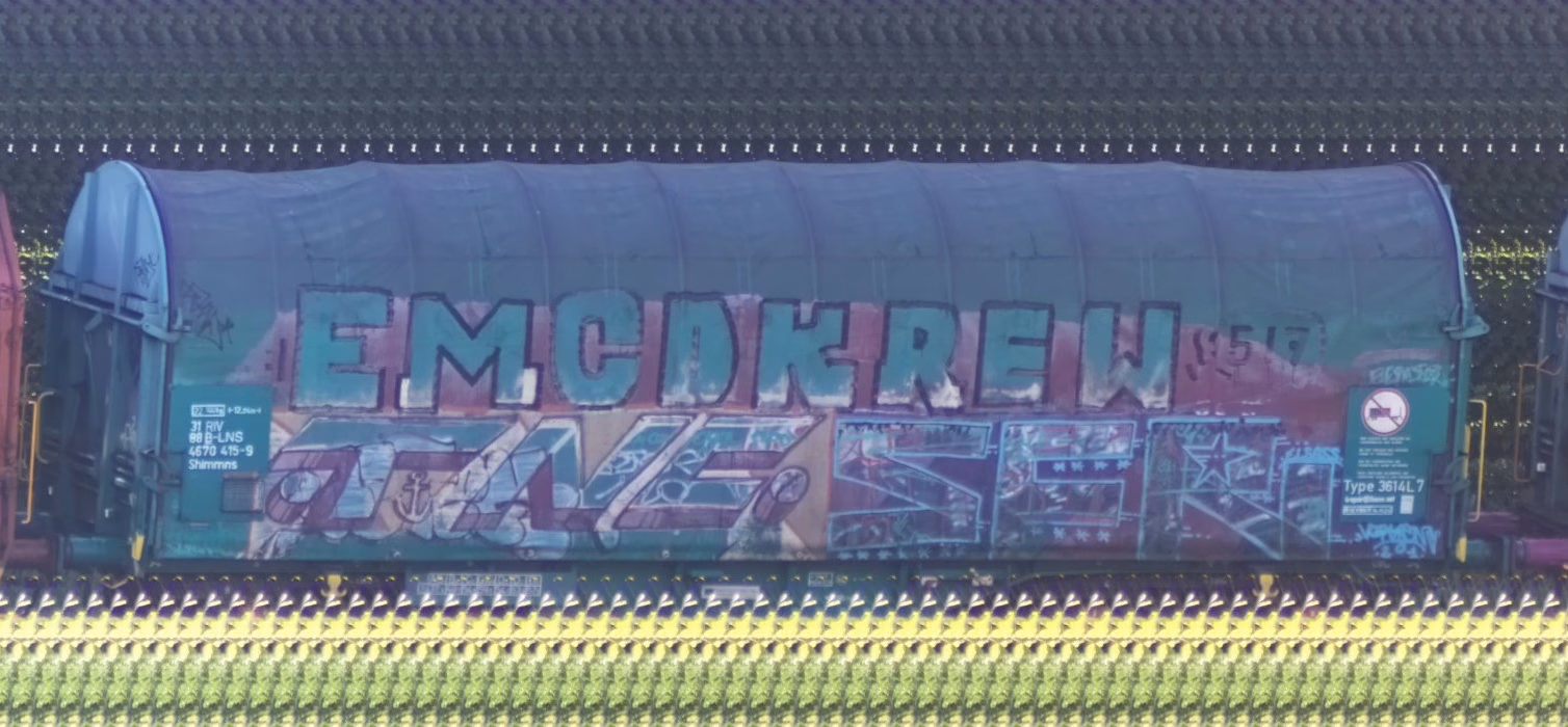 There should be a train photo here :'(