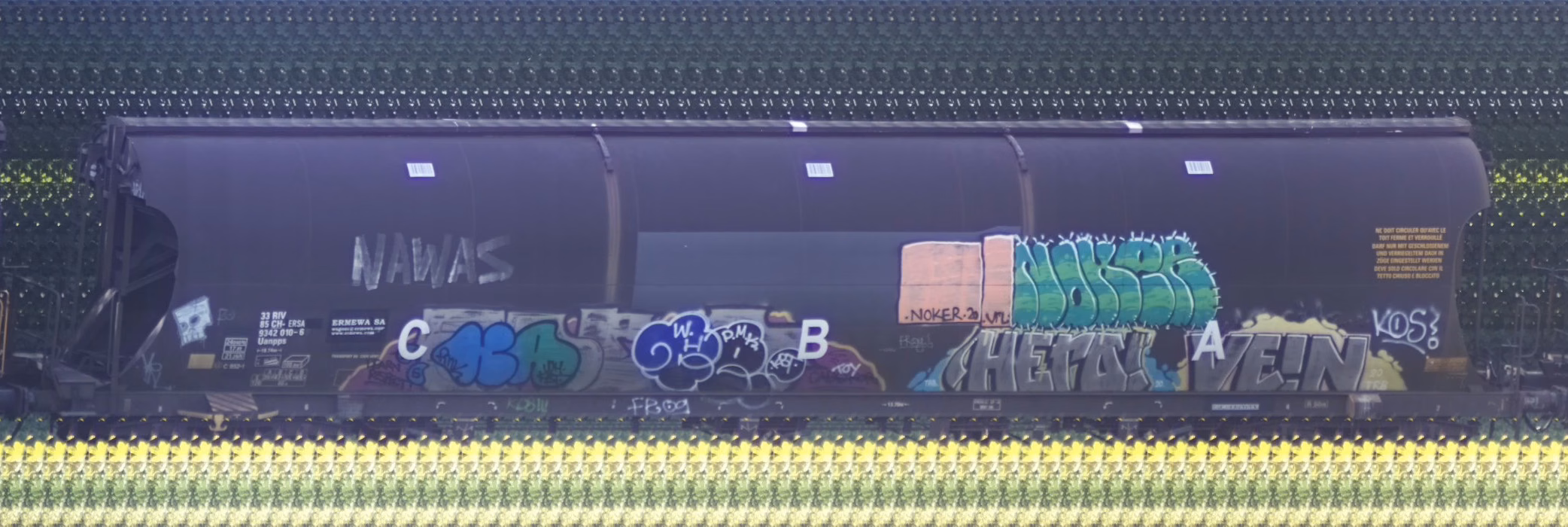 There should be a train photo here :'(
