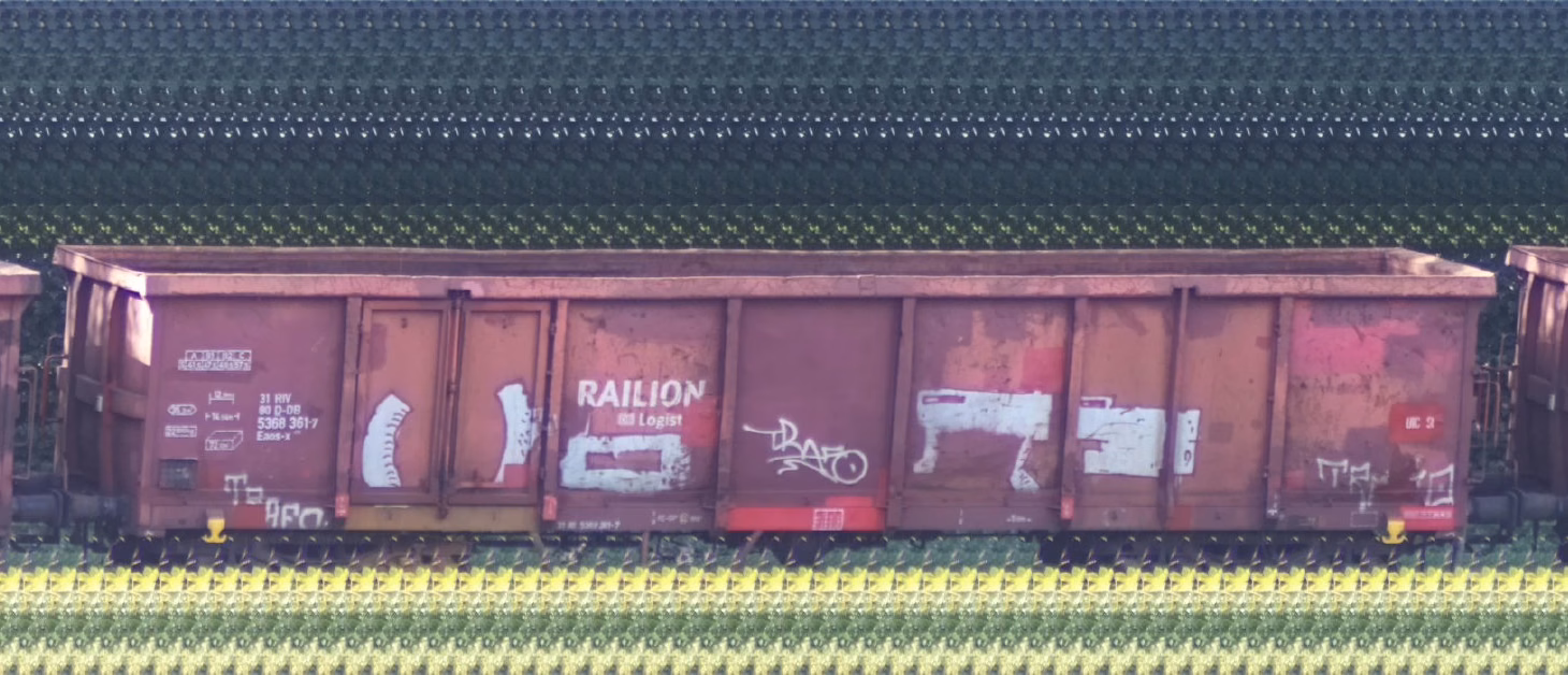There should be a train photo here :'(